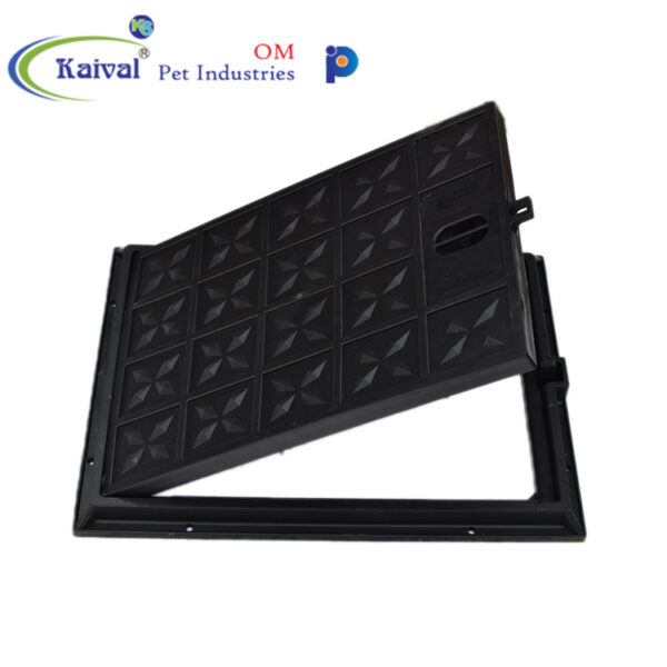 Kaival Gold Plastic Manhole Cover Extra heavy category with lock system - Image 2