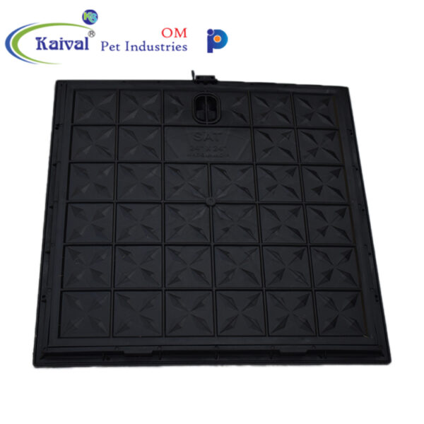 SAT Plastic Manhole Cover - Image 4
