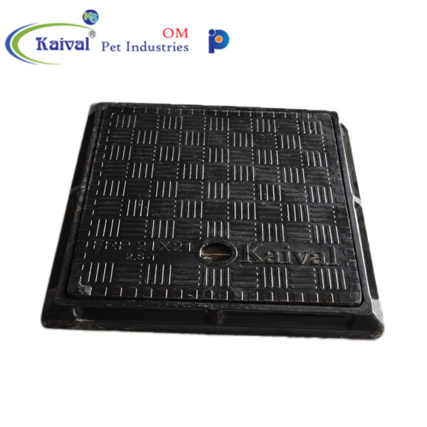 FRP (Black) Manhole Cover Extra Heavy - Image 3