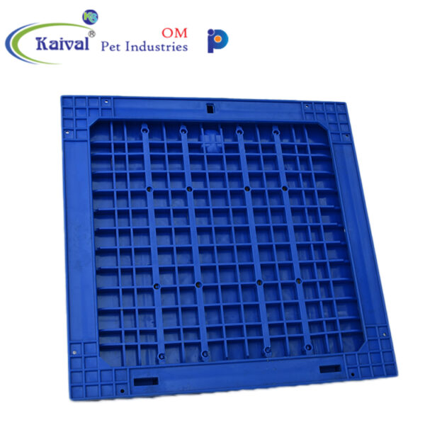 Kaival Platinum Plastic Manhole Cover with lock System (Blue) - Image 4